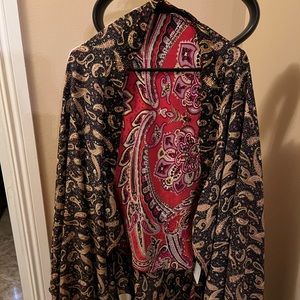 One size reversible shawl